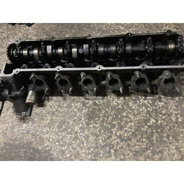 bmw e34 silindir kapağı 2244250 - görsel 2