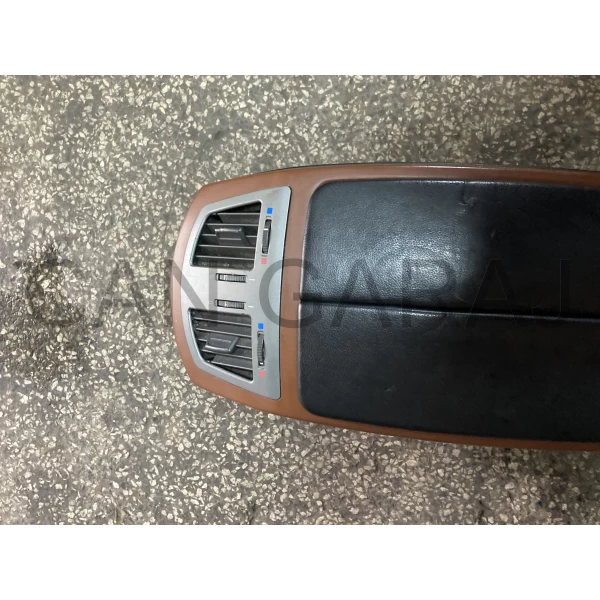 bmw e65 kol orta konsol çıkma - görsel 3