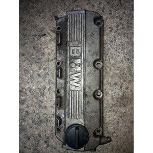 1734010 BMW E36 M40 Külbütör Kapağı