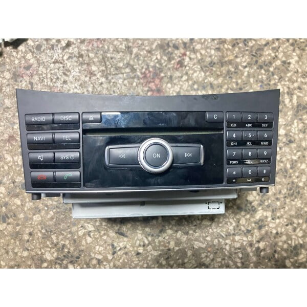 a2129005212 mercedes w212 e class harman kardon teyp çıkma