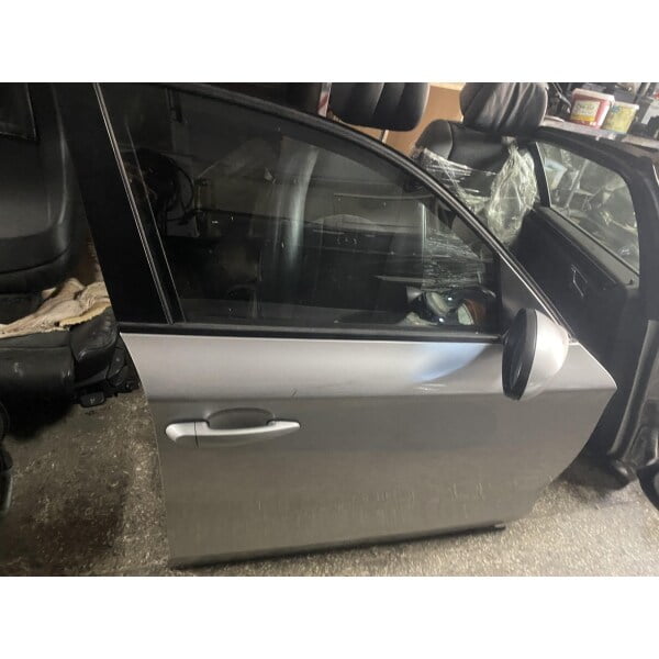 bmw 1 serisi e87 2007 ön sağ/sol kapı orjinal çıkma