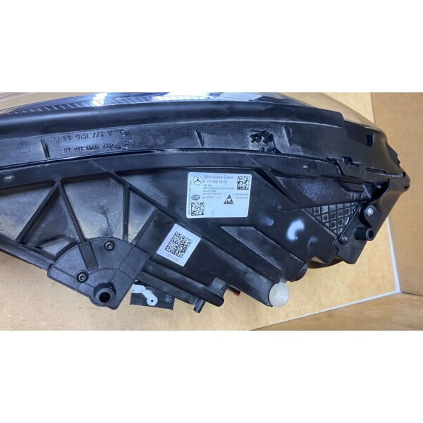 a1779063805 mercedes a class w177 sağ far orjinal