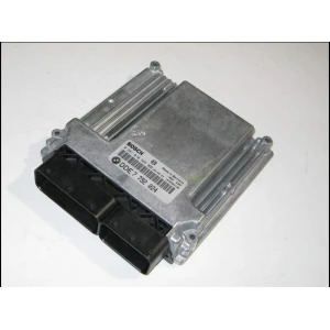 7792024 BMW E46 320D MOTOR BEYNİ
